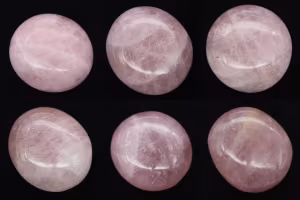 Quartz pebbles