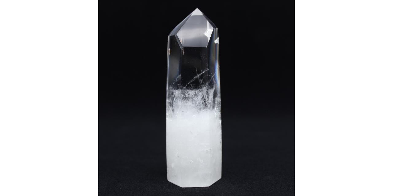 Ornamental quartz prism Madagascar 180gr 11cm 27€ Ref 220908517