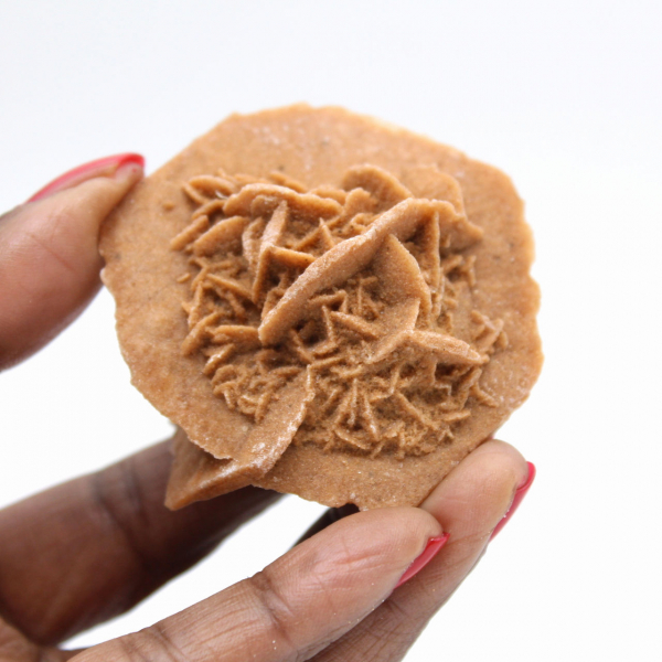 Moroccan desert rose: natural and aesthetic gypsum