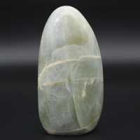 Polished garnierite stone