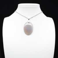 Banded agate pendant