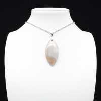 Banded agate pendant