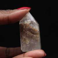 Quartz prism with inclusion
