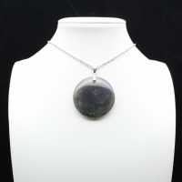 Round labradorite pendant