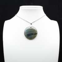 Round labradorite pendant