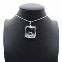 Quartz pendant