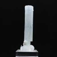 Aquamarine crystal