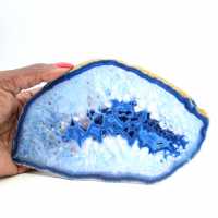 Blue agate in elongated slices for display