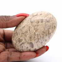 Feldspar pebble from Madagascar – Natural specimen Feldspar pebble from Madagascar – Natural specimen