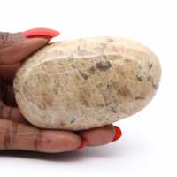 Malagasy feldspar pebble – Mineralogy specimen Malagasy feldspar pebble – Mineralogy specimen