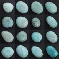 Amazonite pebble