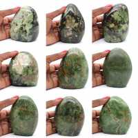 Free form of Chrysoprase