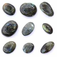 Labradorite pebble