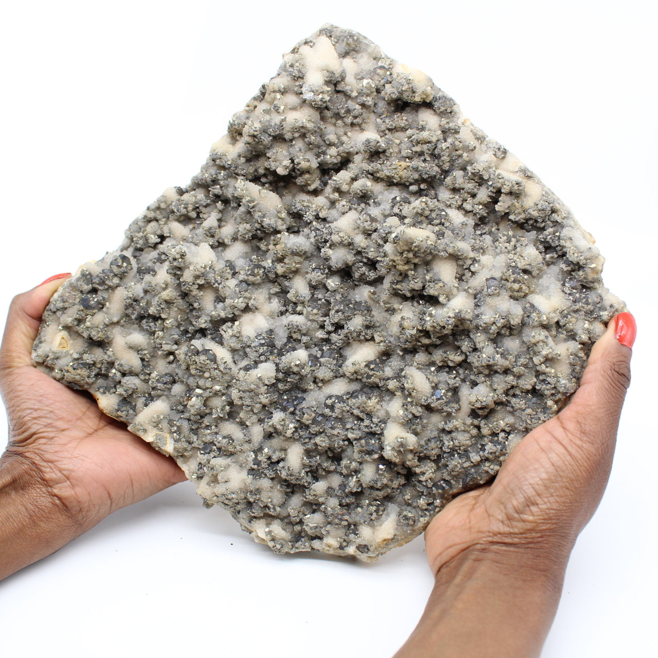 Large quartz slab with crystals of pyrite and sphalerite (blende)
