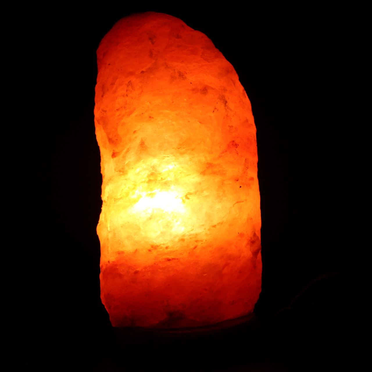 Pakistan Himalayan salt lamp