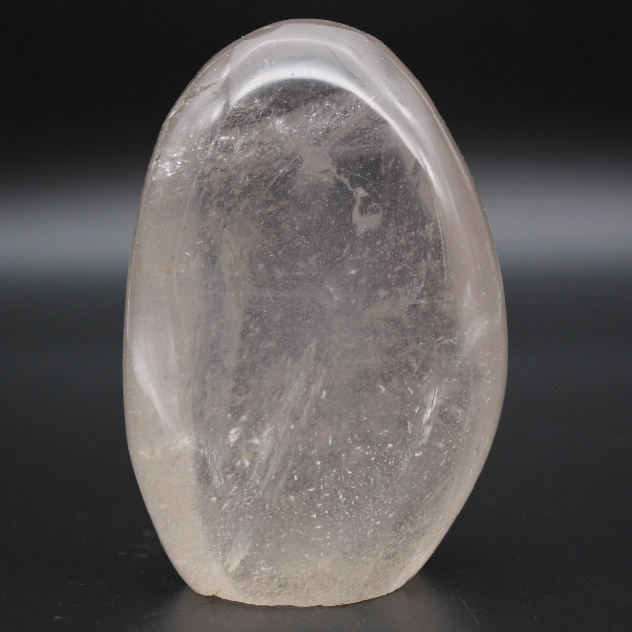 Natural rock crystal quartz stone