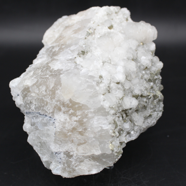 Crystallized natural calcite
