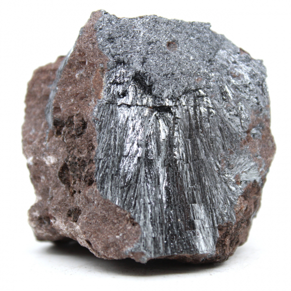 Raw natural pyrolusite