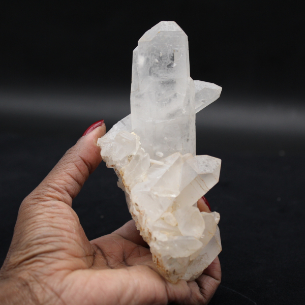 raw quartz crystals