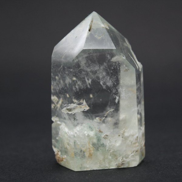 Quartz with chlorite inclusion