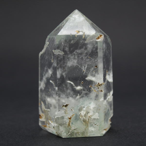 Quartz with chlorite inclusion