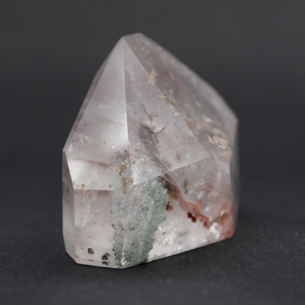 Quartz with chlorite inclusion