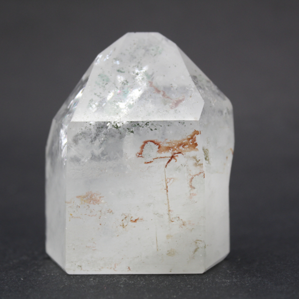 Quartz crystal prism with chlorite inclusion