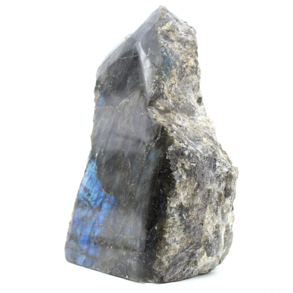 Labradorite to lay semi-rough