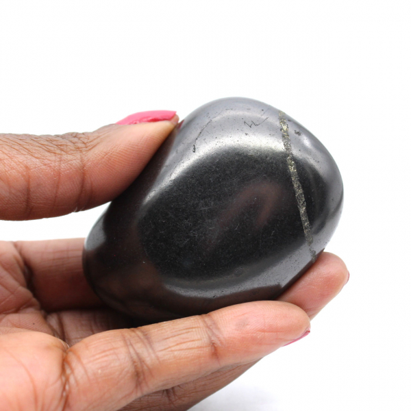 Natural shungite stone