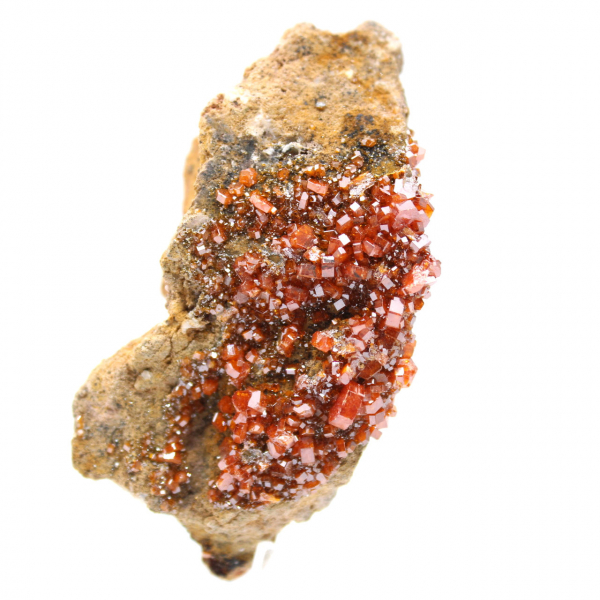 Crystallization of natural vanadinite