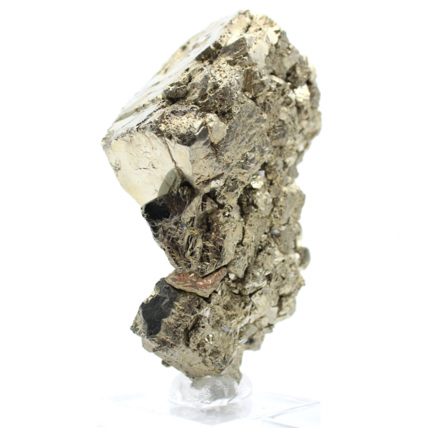 Crystallized pyrite on base