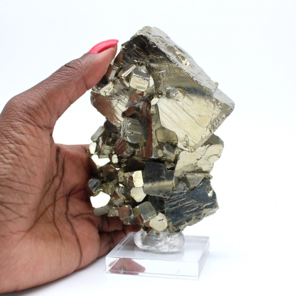 Crystallized pyrite on base