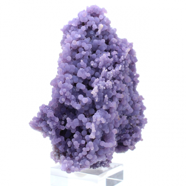 Chalcedony grape cluster