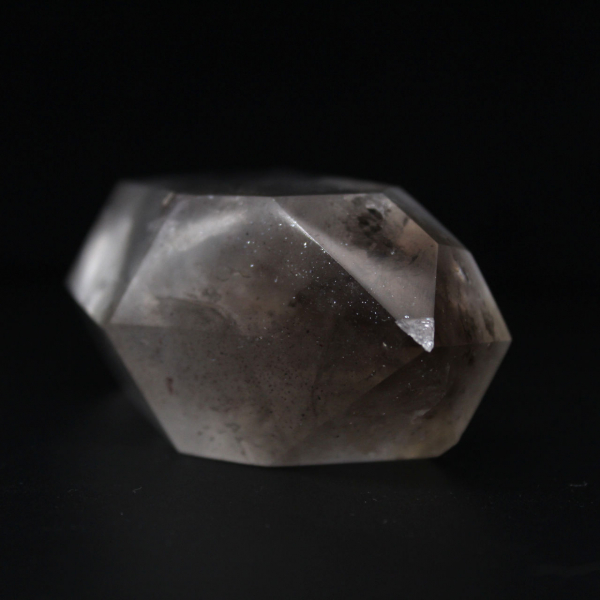 Quartz inclusion