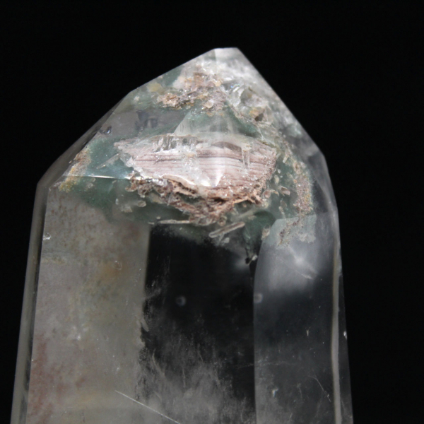 Quartz inclusion