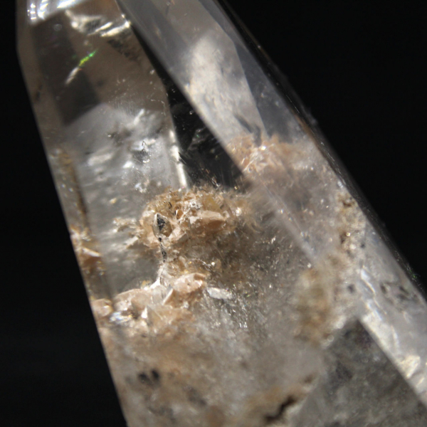 Quartz inclusion