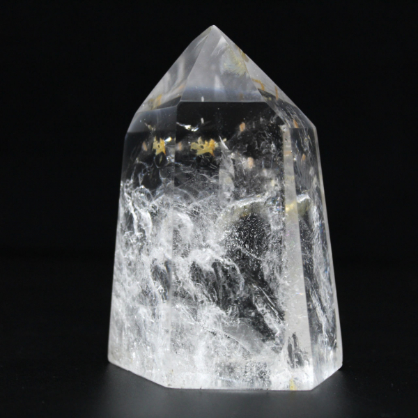 Quartz inclusion