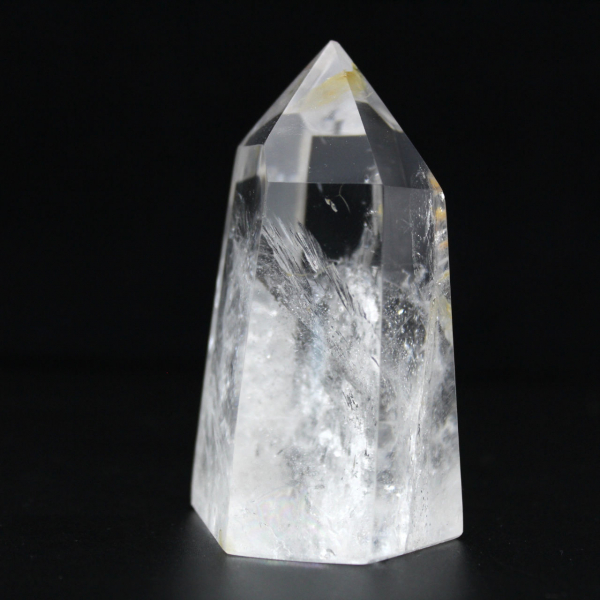 Quartz inclusion