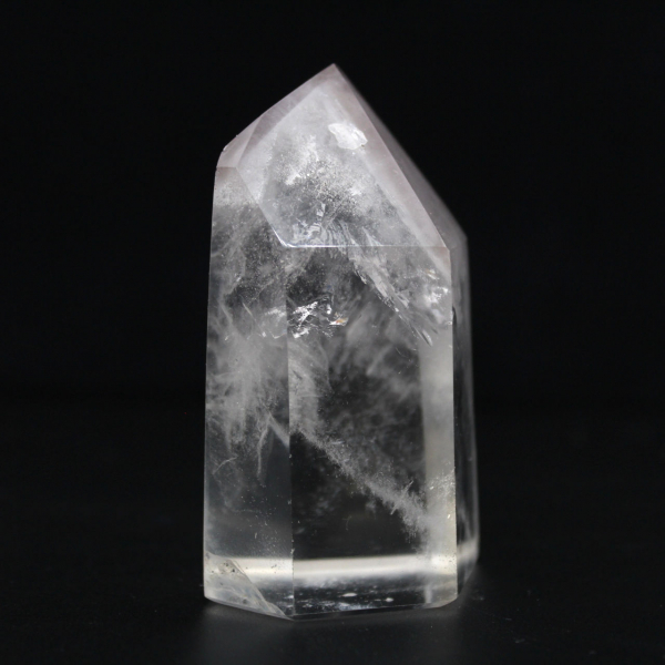 Quartz inclusion