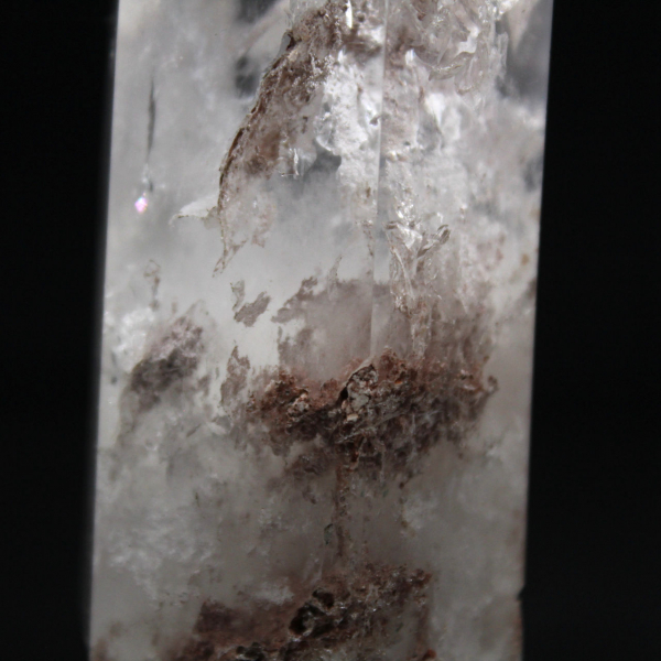 Quartz inclusion