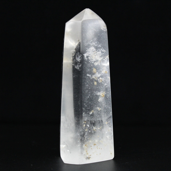 Quartz inclusion