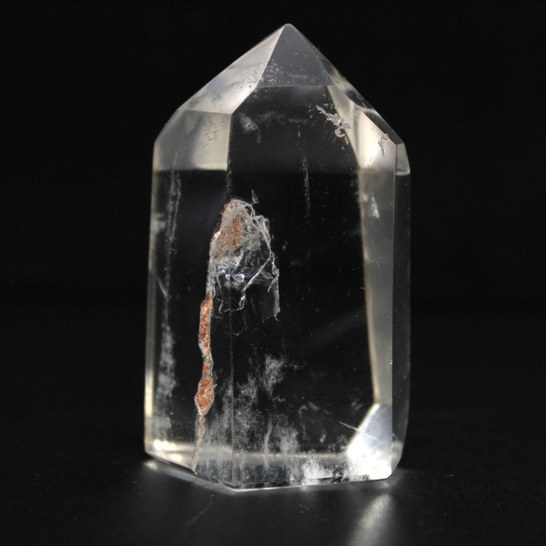 Quartz inclusion