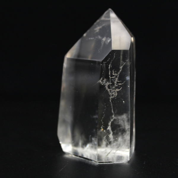 Quartz inclusion