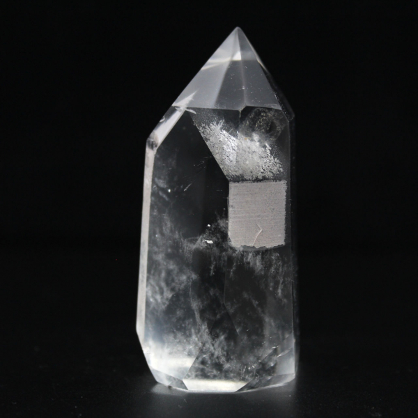 Quartz inclusion