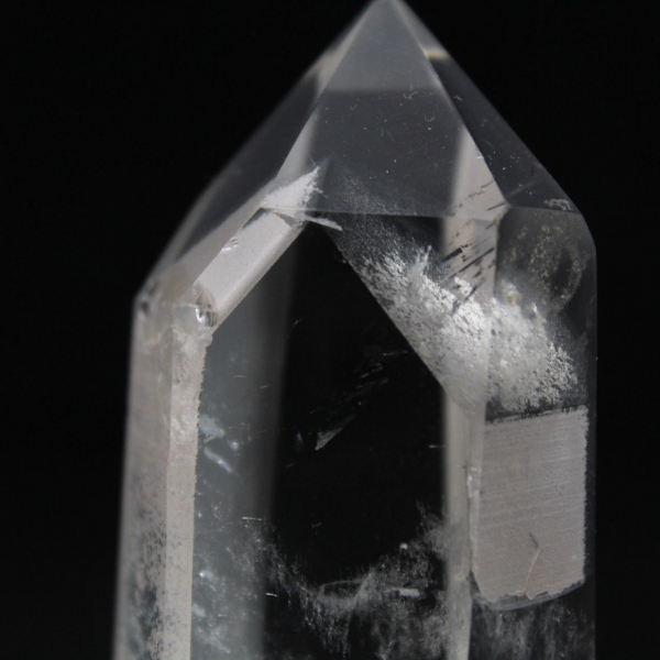 Quartz inclusion