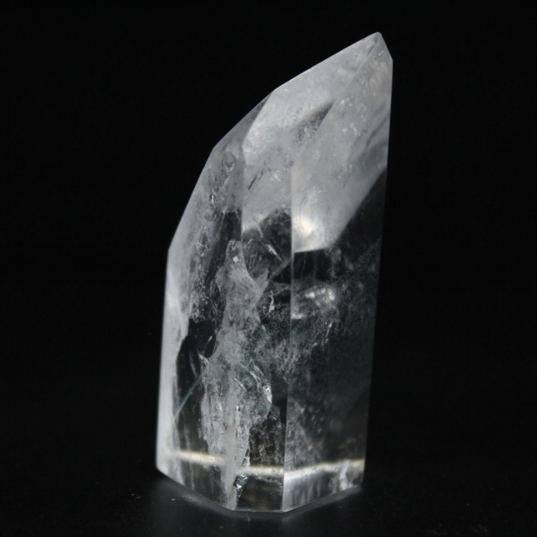 Quartz inclusion