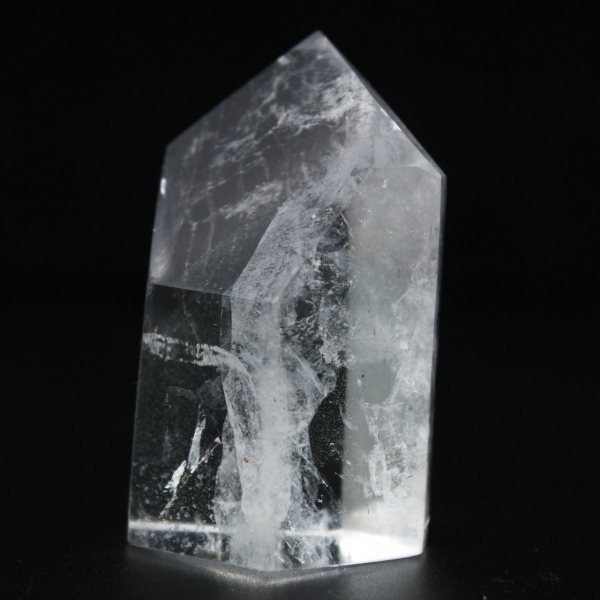 Quartz inclusion