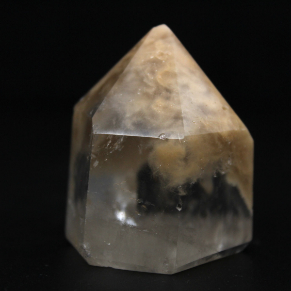 Quartz inclusion