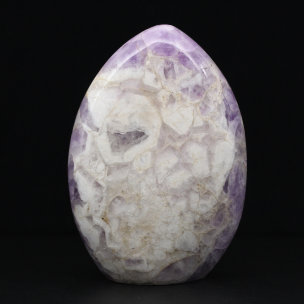 Ornamental amethyst from Madagascar