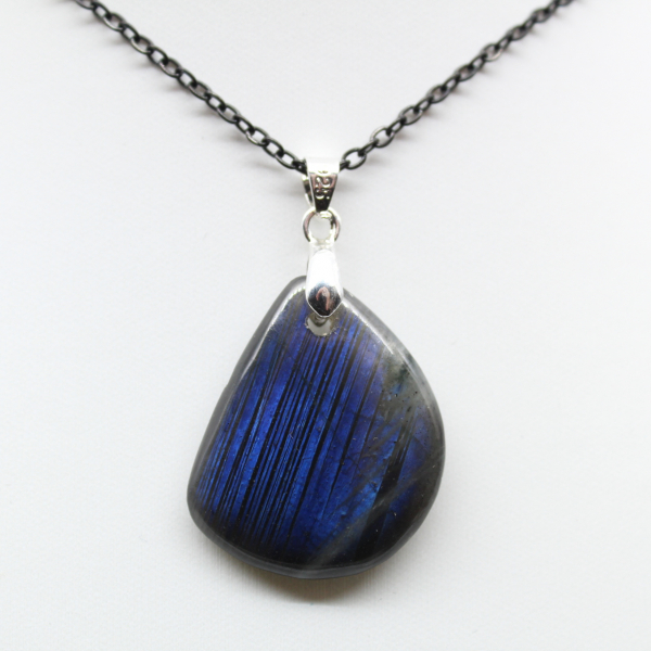 Labradorite pendant from Madagascar